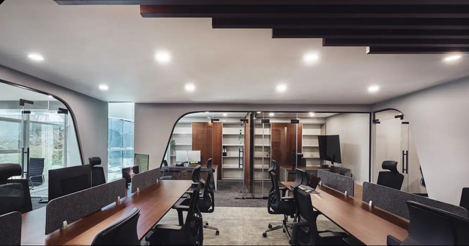 corporate office interiors Dubai 